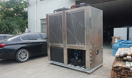 冷水機壓縮機出現(xiàn)結(jié)冰現(xiàn)象該如何進行解決？